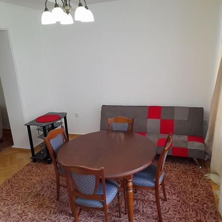 Saburtalo Apartment Tbilisi Bagian luar foto